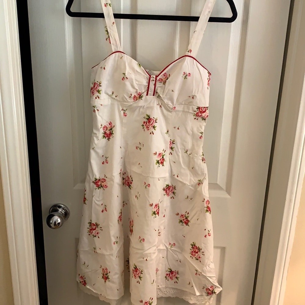 City Triangles Retro Flower Dress size 6